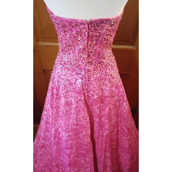 Jovani prom Strapless gown Sz 2 ? pink Sequin Padded Princess Barbie Pageant - Picture 9 of 14